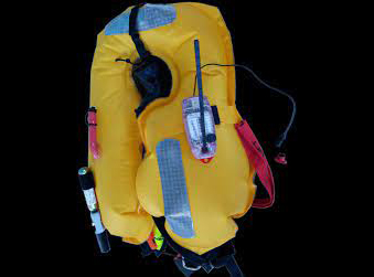 balise_MOBePRO_sur gilet Production en France de balises DIVANSI