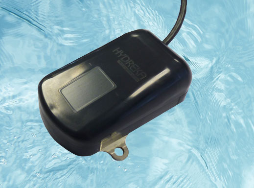 Autonomous overflow detector for storm spillway